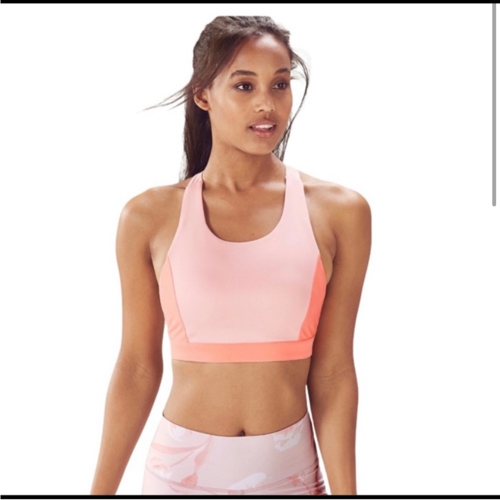 Fabletics Deidra High Support Sports Bra